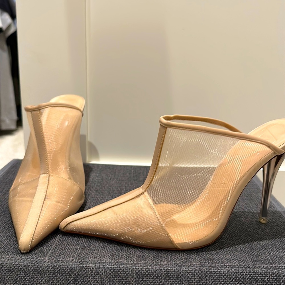 Zara Mesh Nude mules 8M